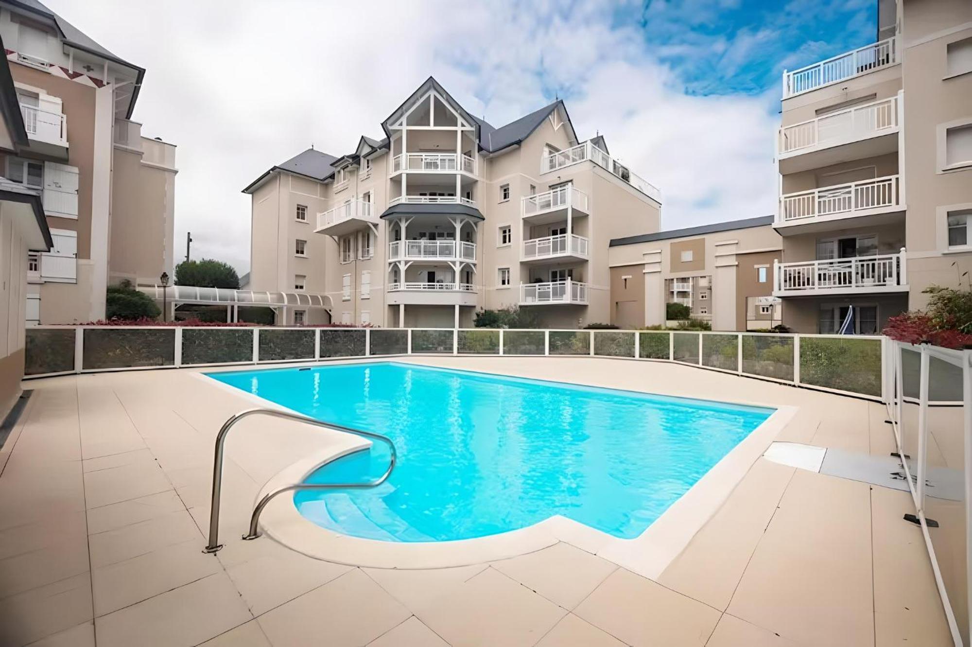Apartmán Le Prieure Dinard Exteriér fotografie